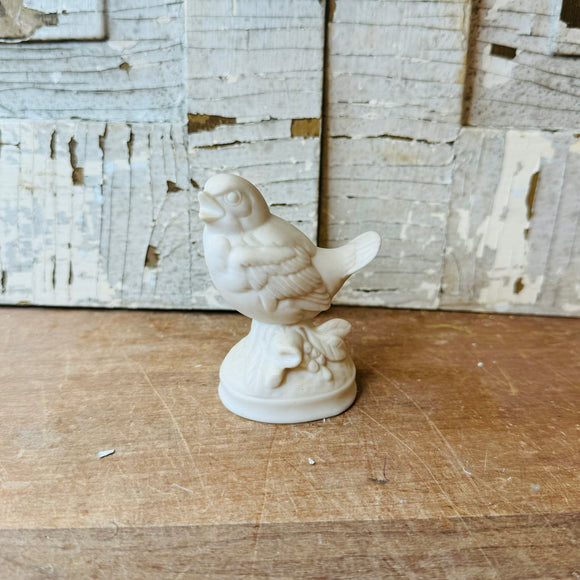 BISQUE VINTAGE CARDINAL STATUETTE