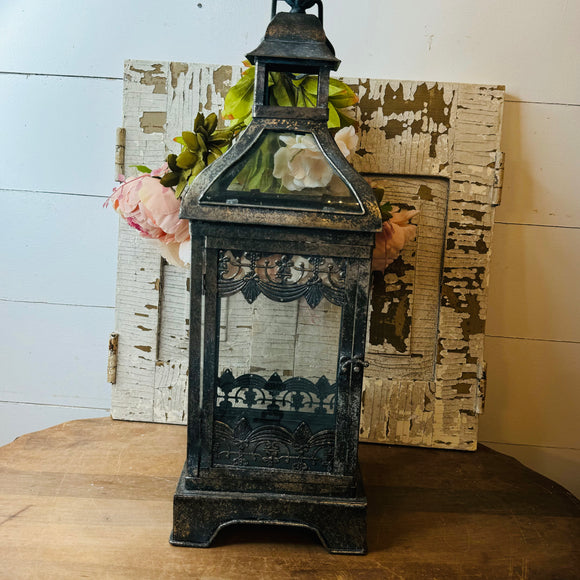 VINTAGE LARGE METAL CANDLE LANTERN DECOR