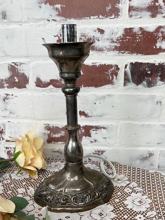 DETAILED FLORAL SILVER LAMP BASE