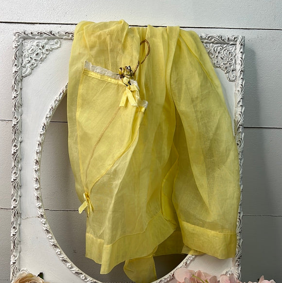 YELLOW DETAILED VINTAGE APRON