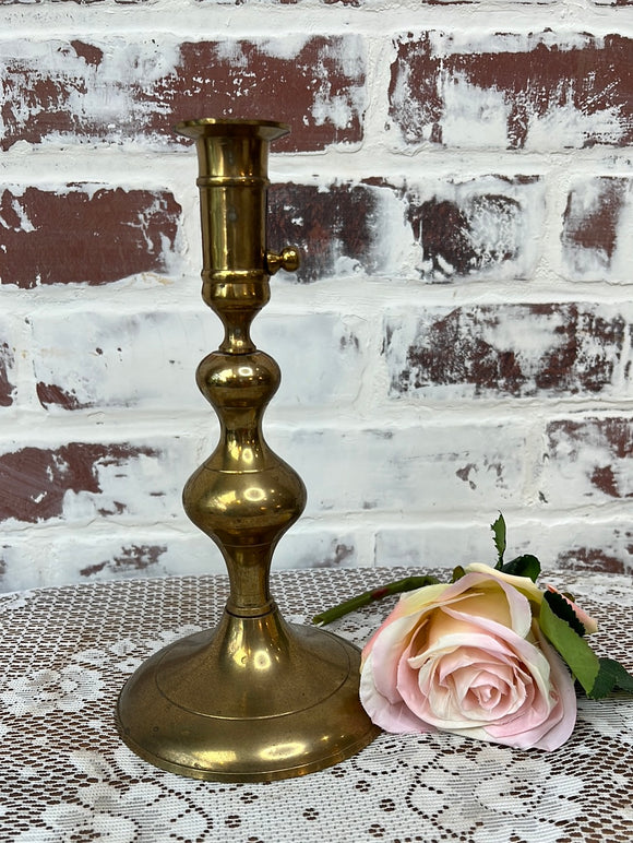 BRASS ORNATE VINTAGE CANDLESTICK HOLDER