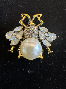 BUMBLE BEE PEARL AND GEM BLING BROOCH