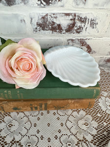 SHELL SOAP DISH