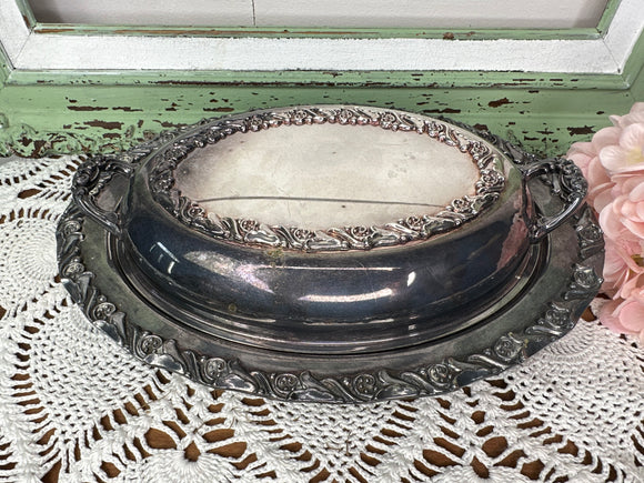 SILVER DETAILED SERVING DISH WITH TOPPER