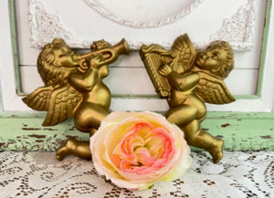 PAIR OF SYROCO CHERUBS