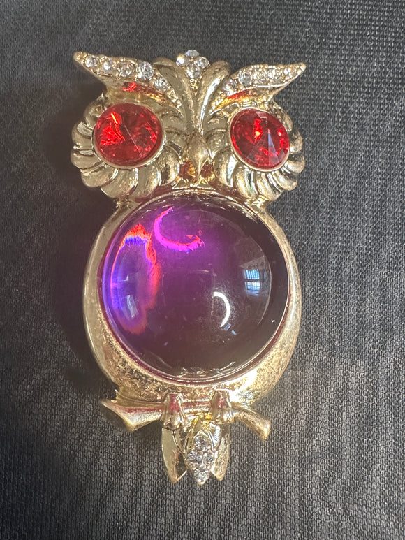 BULBOUS LARGE  OWL  PINK GEM WORH PEARLS BROOCH