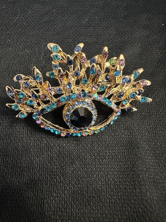 EYE BROOCH