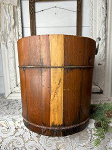 PRIMITIVE WOODEN ICE CREAM BUCKET