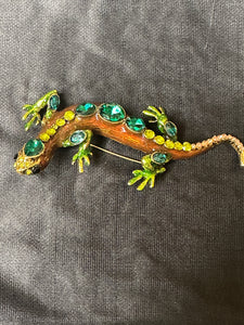 IGUANA ENAMEL AND  GEM BROOCH