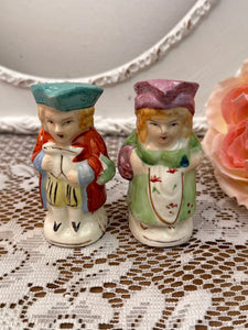 Victorian English salt and pepper shakers